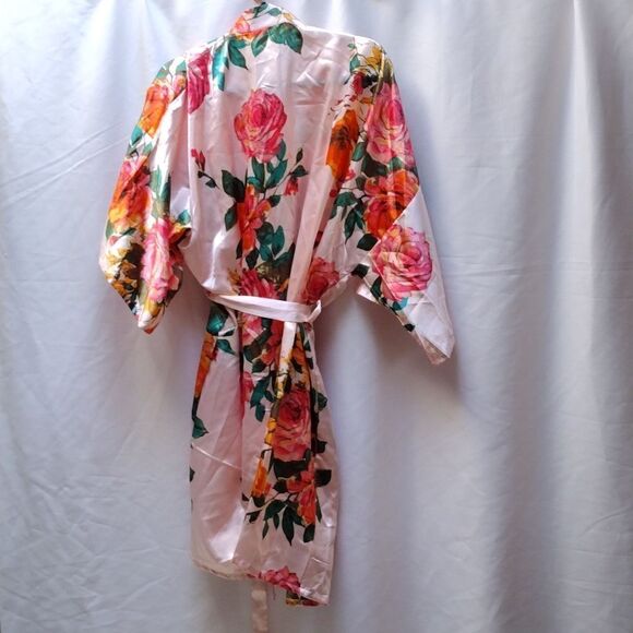 Kimono robe  - Picture 3 of 3